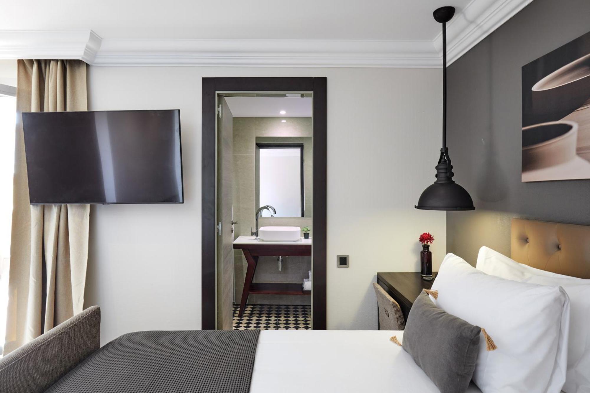 Cortes Rambla Hotel Barcelona