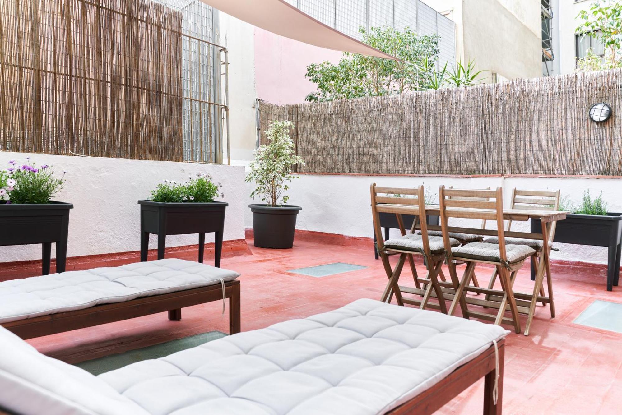 Ha Diputació Terrace Apartamento *