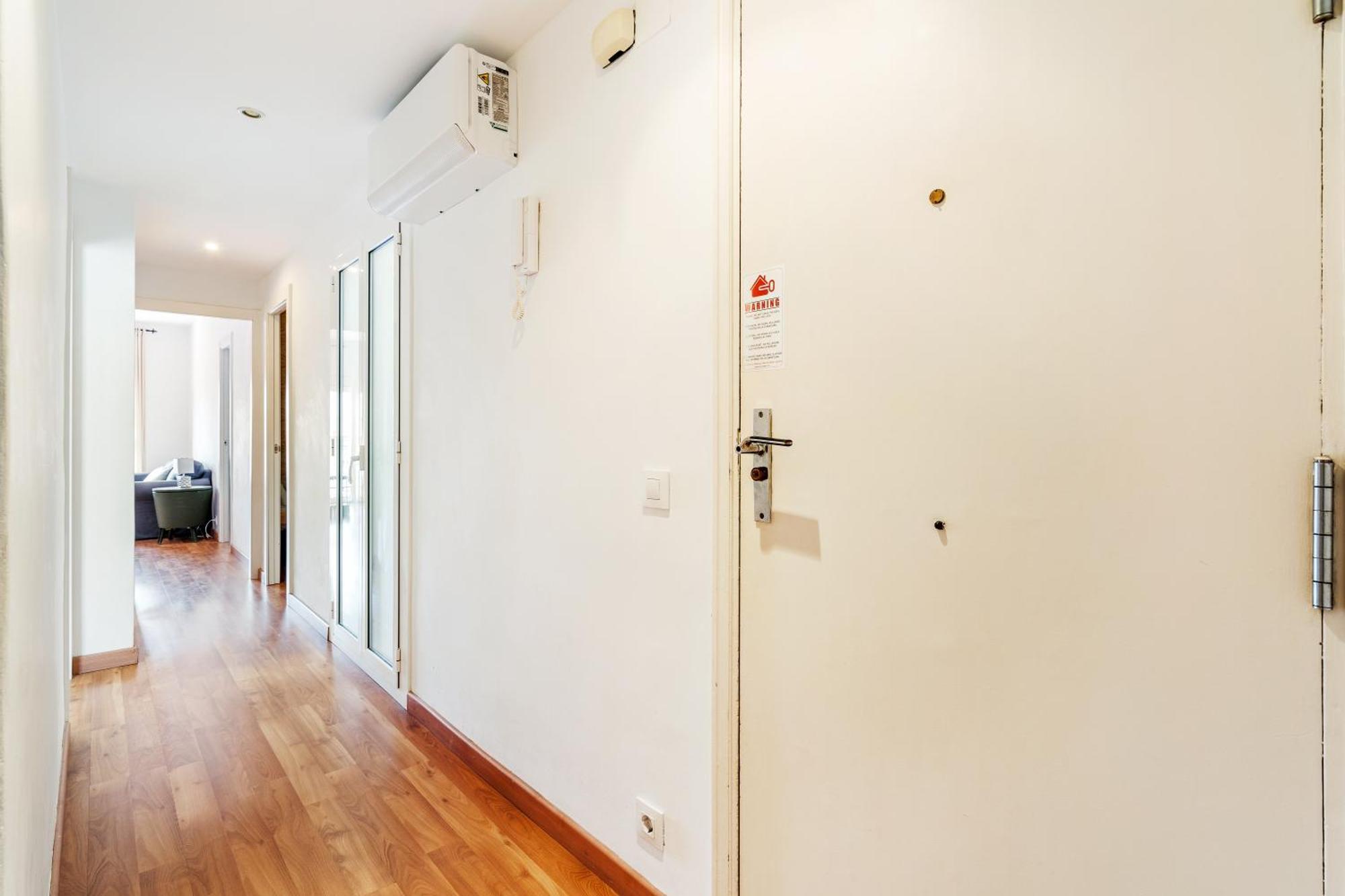Heart Of The City Sunny With Iconic Terrace View Apartment *