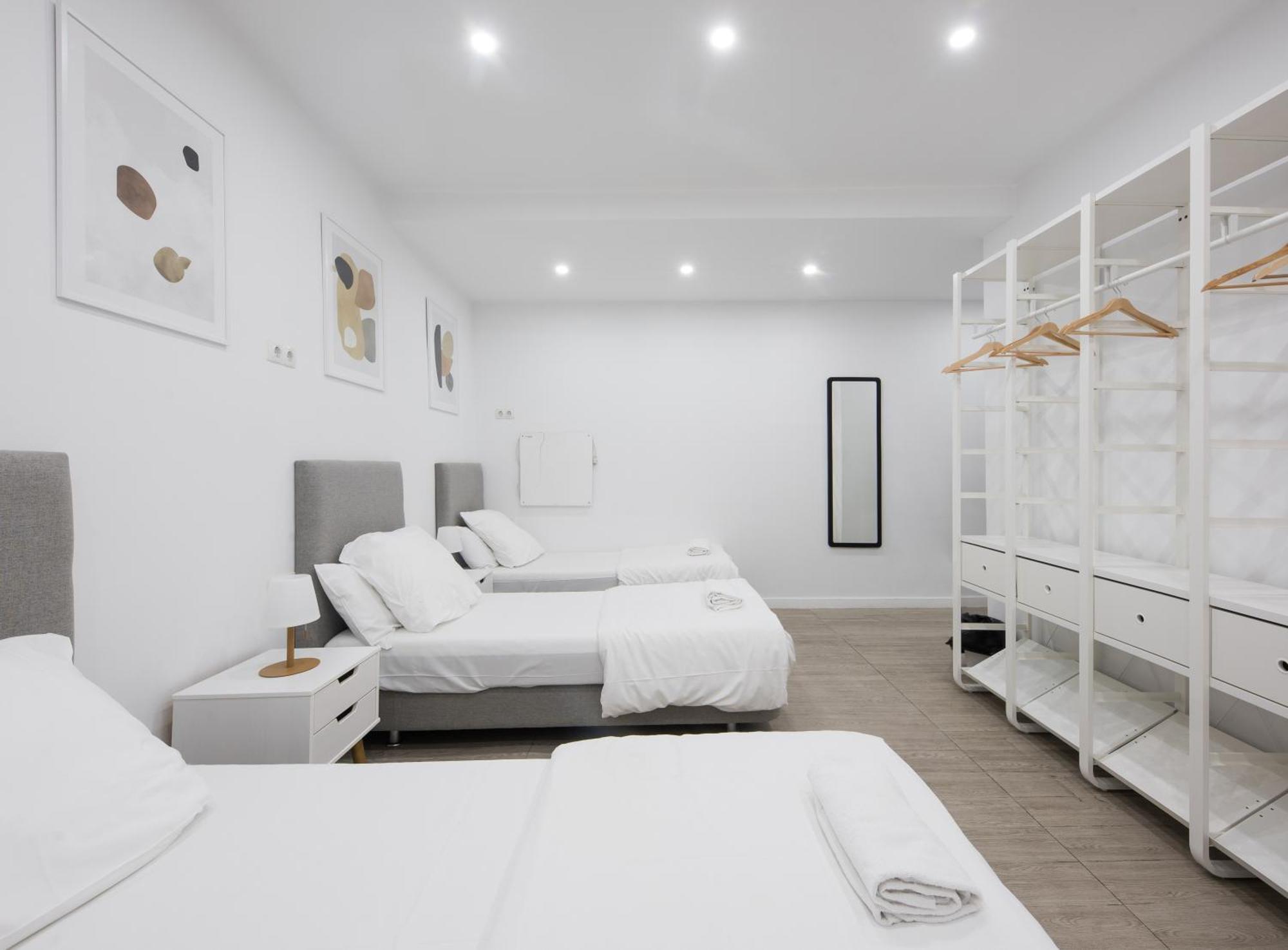 No Limit Barcelona Central Hostel
