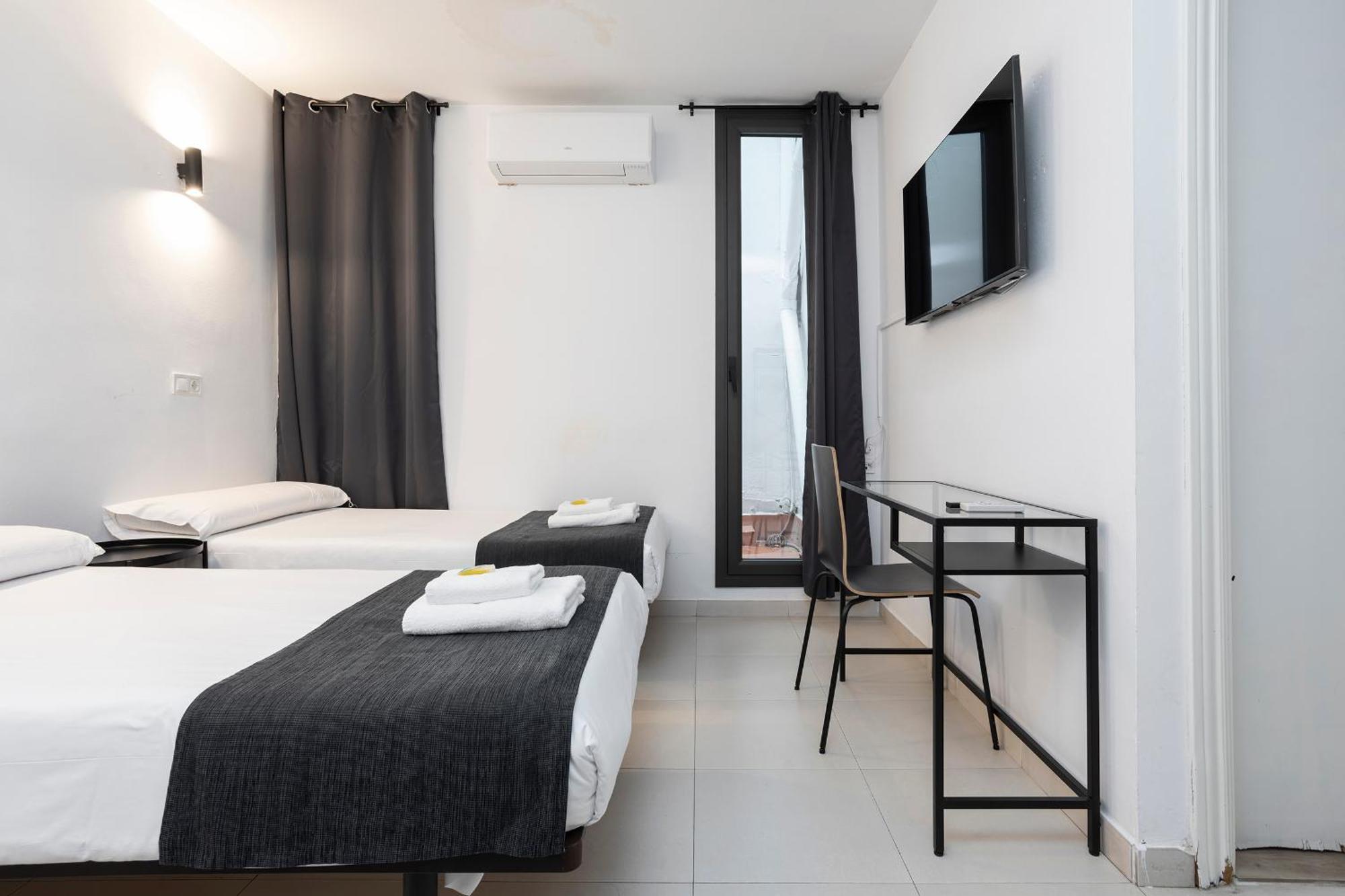 Bedmates Hotel 2*