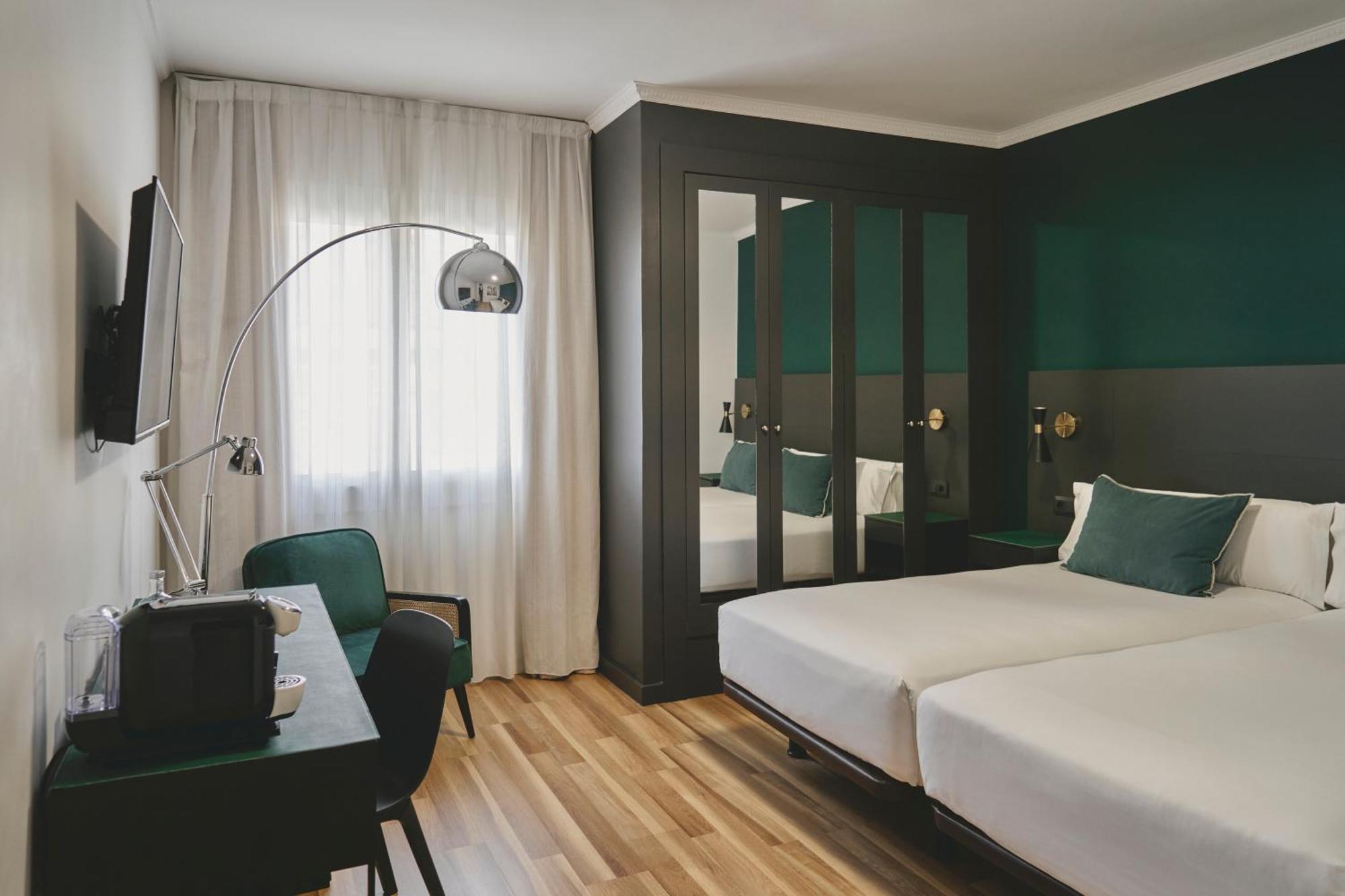 Hotel Arenas Atiram Barcelona