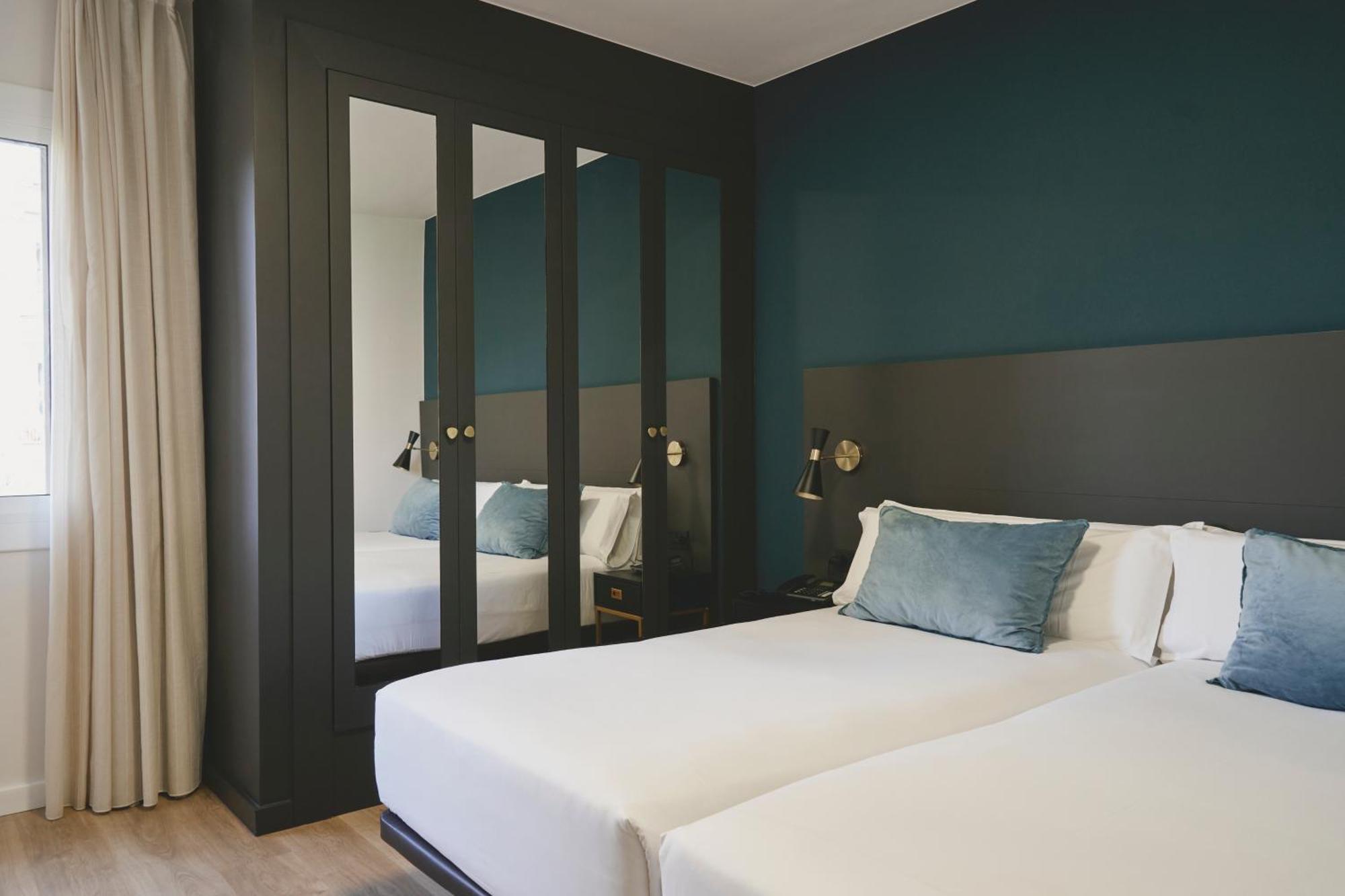 Arenas Atiram Hotel