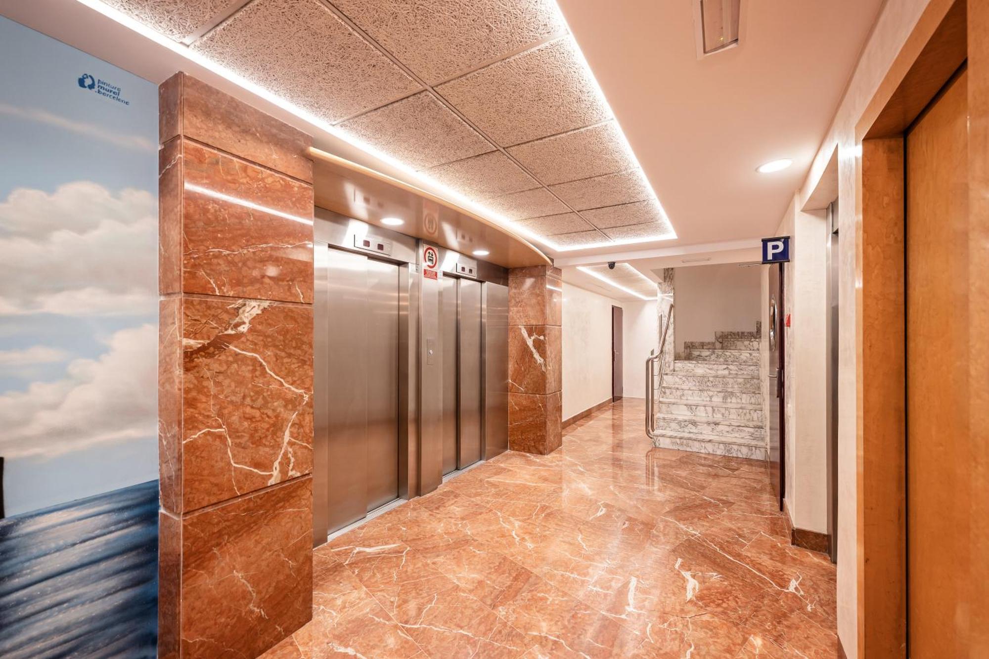 Apartahotel Napols - Abapart Barcelona