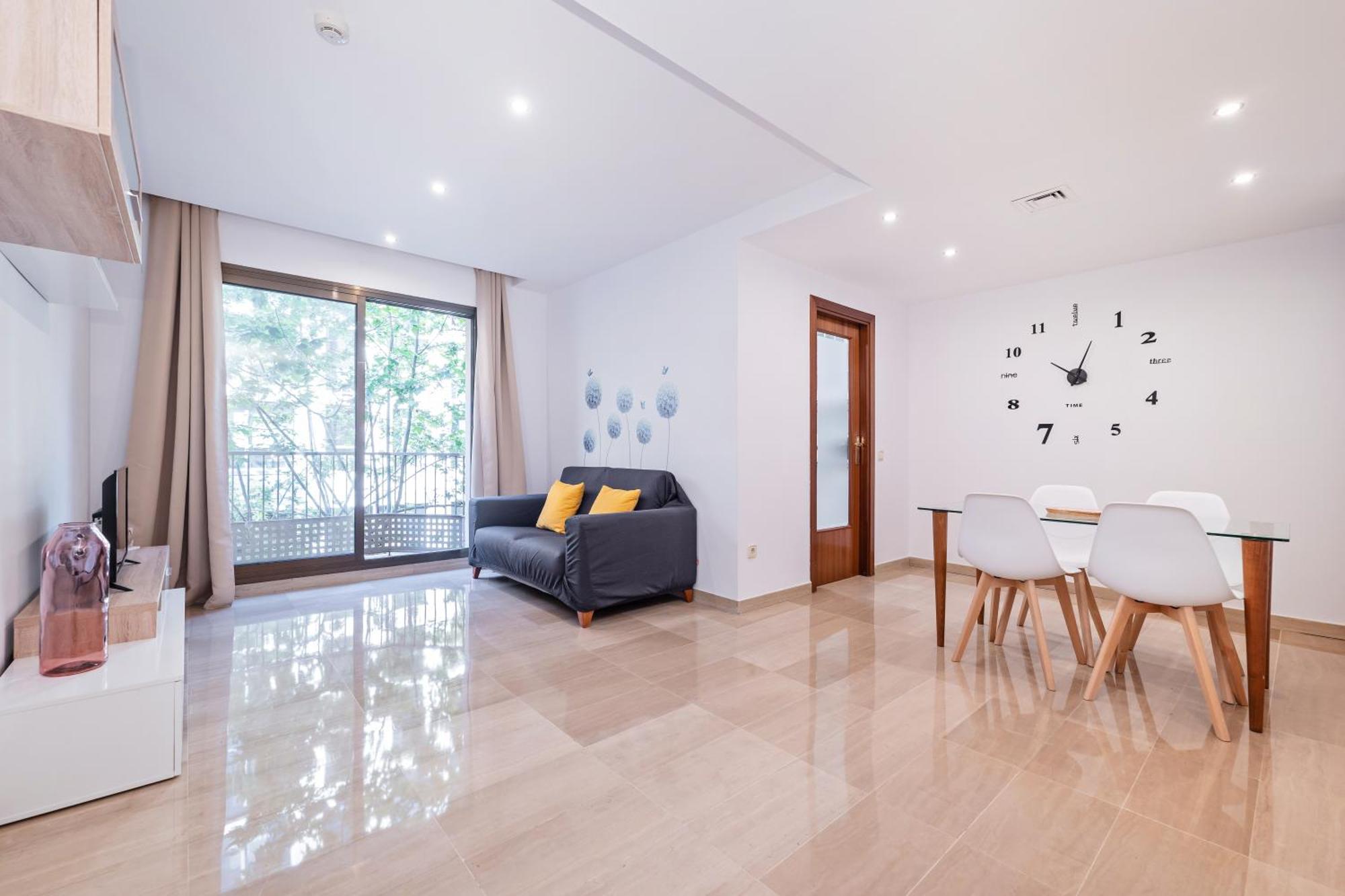 Apartahotel Napols - Abapart 2*