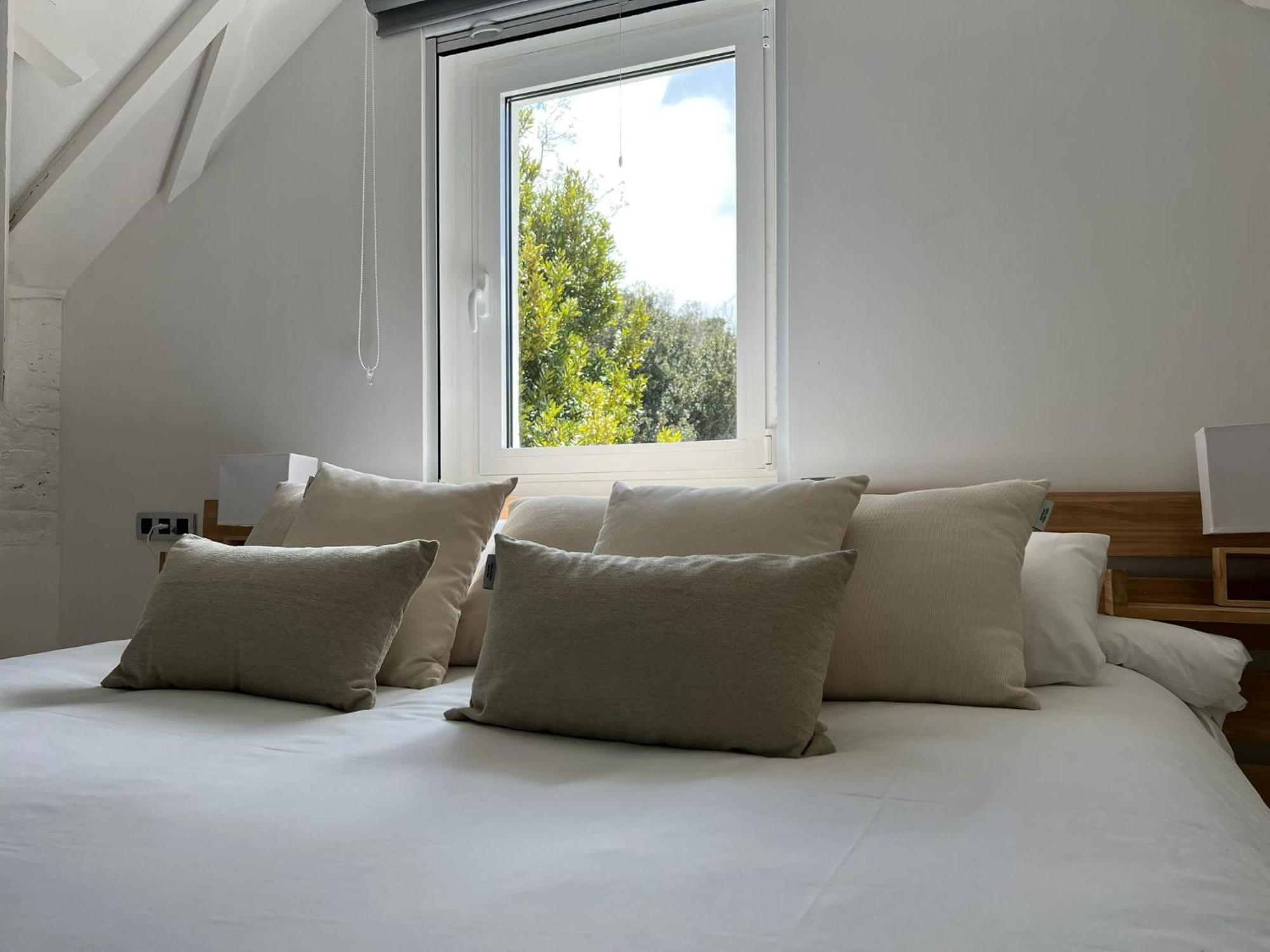 Aya House