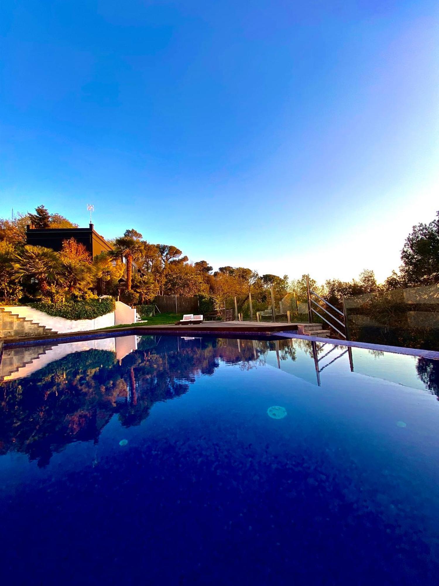 Resort Aya House *