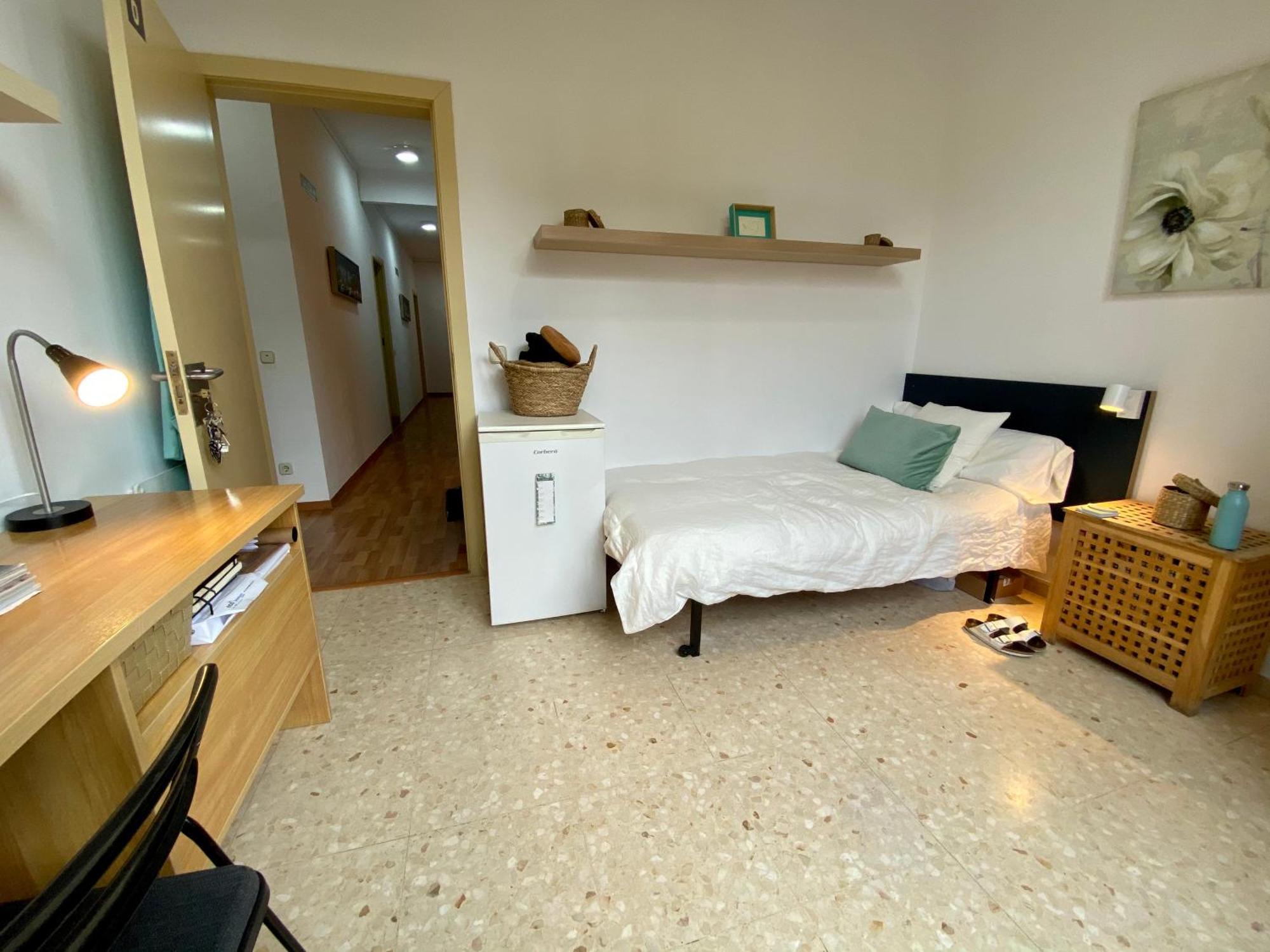 Apartment Housing Recommend For Student And Professor Barcelona