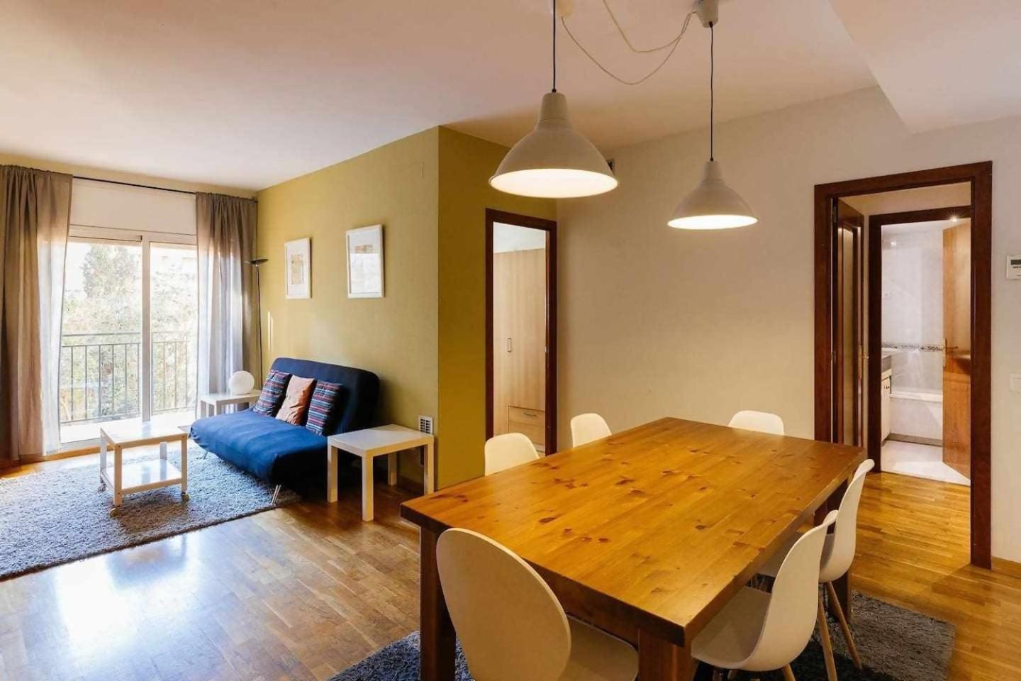 Comfortable 4 2bath W Balcony Apartamento Barcelona