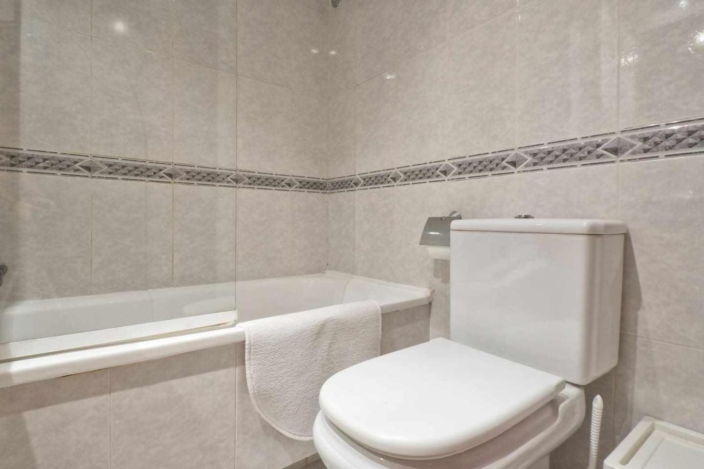 Comfortable 4 2bath W Balcony Apartamento *