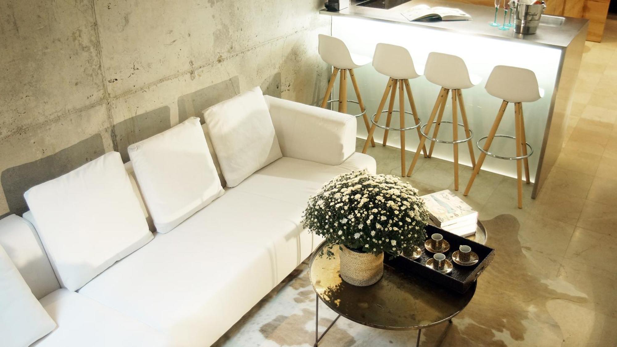 Apartamento My Space Emirates - Fully Equipped Near The With Shared Pool Barcelona