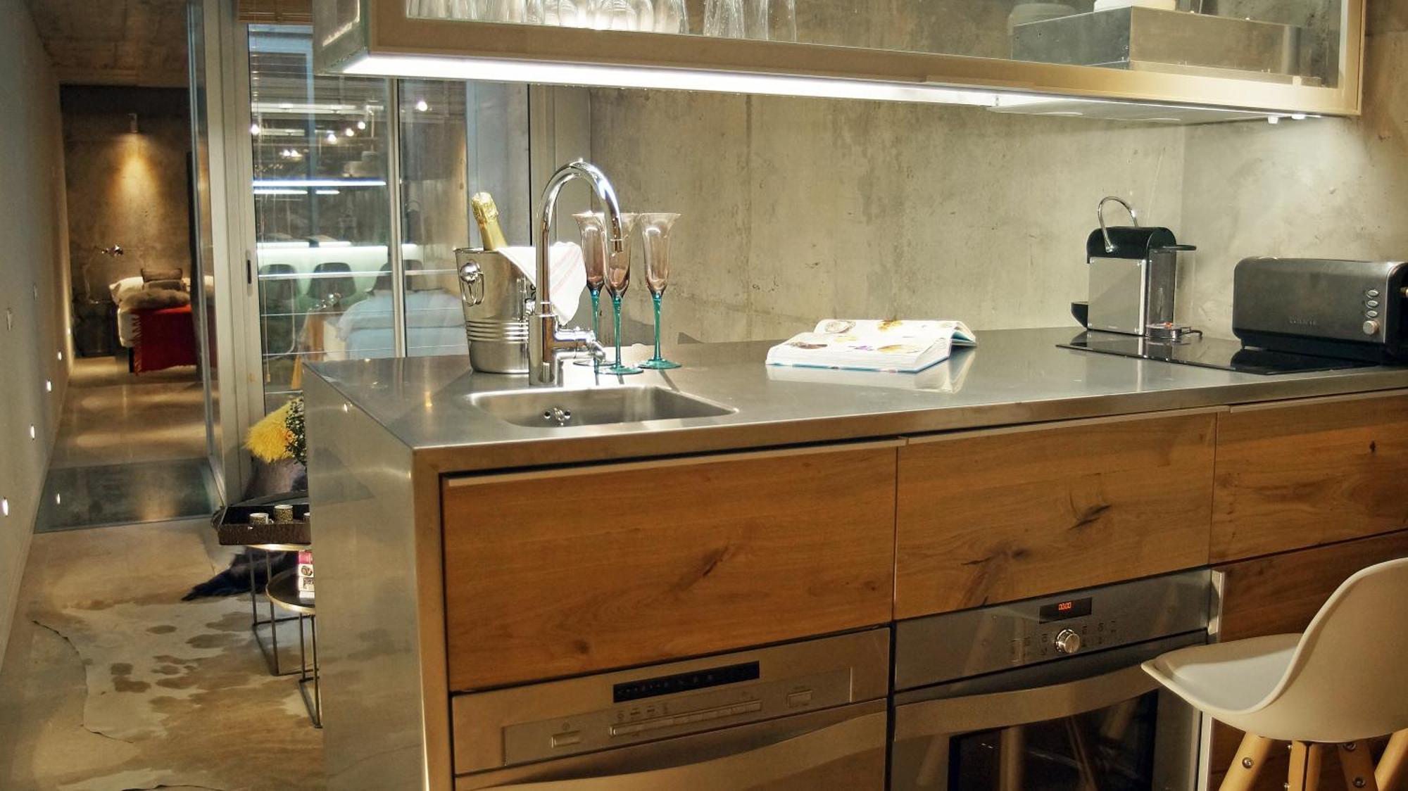 Apartamento My Space Emirates - Fully Equipped Near The With Shared Pool Barcelona