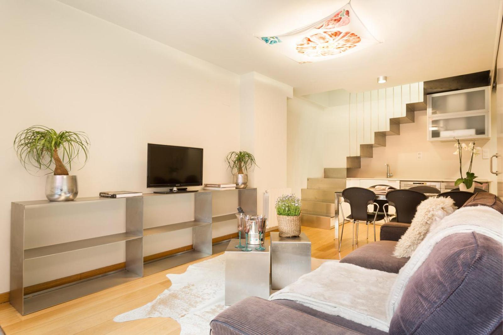 My Space Emirates - Fully Equipped Near The With Shared Pool Apartamento Barcelona