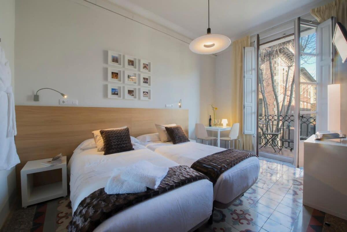 Apartment Paseo De Gracia Catalan 4bd With Private Terrace *
