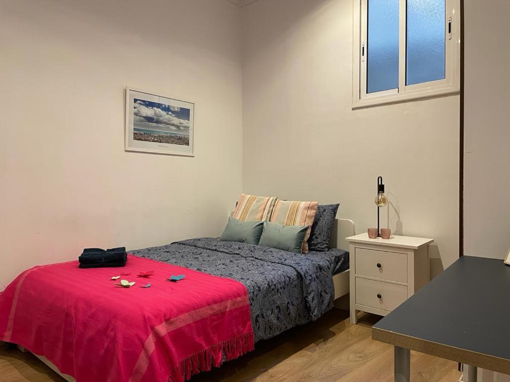 By La Rambla Rooms