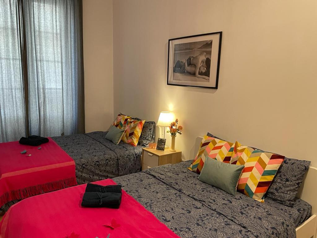 By La Rambla Rooms
