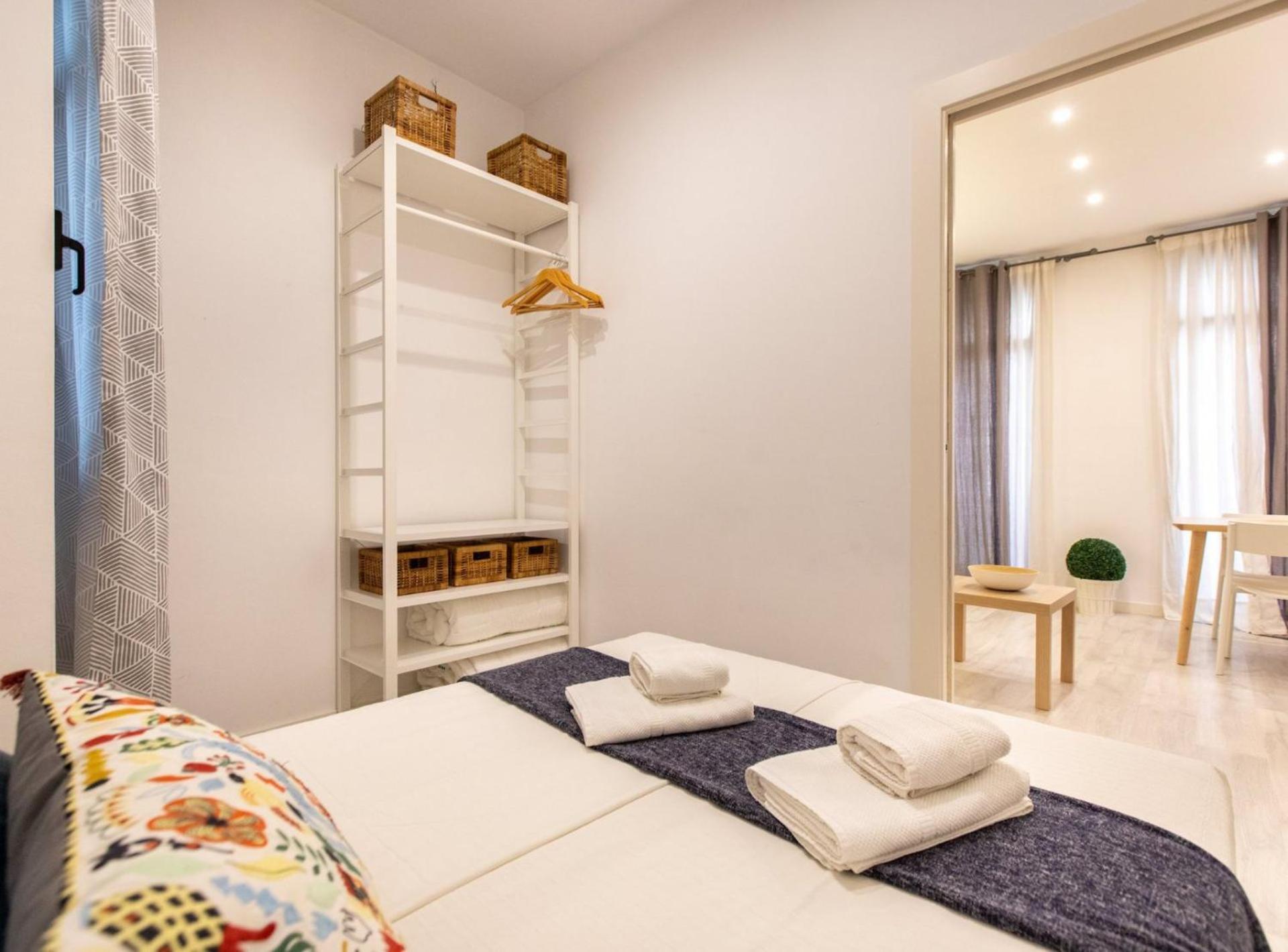 Apartamento Pere Serafi 2 Bedroom Barcelona
