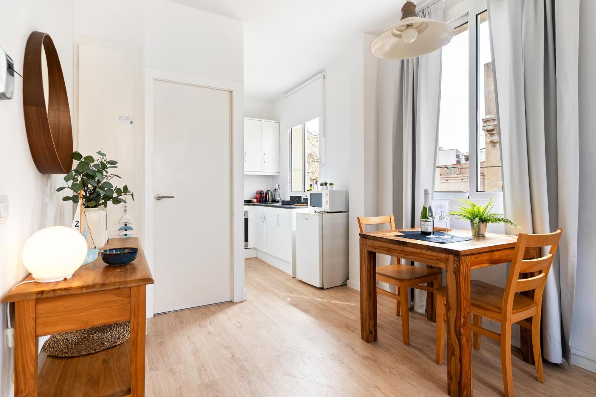 Apartamento Barceloneta 42 *