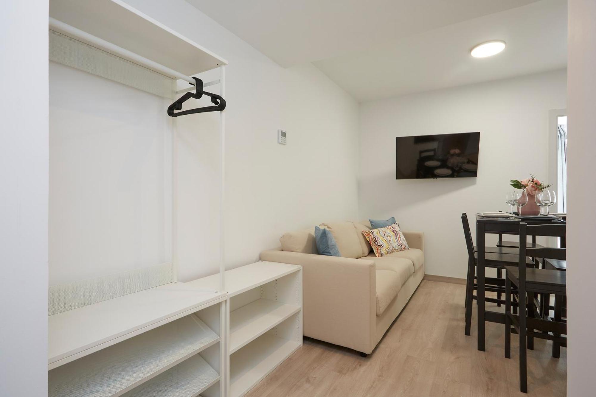 Apartment Three Bedroom Two Bathroom Close To Beach