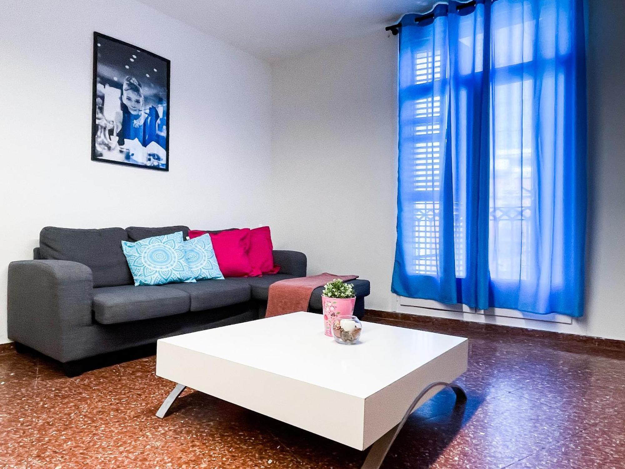 By Cathedral Hostel Barcelona