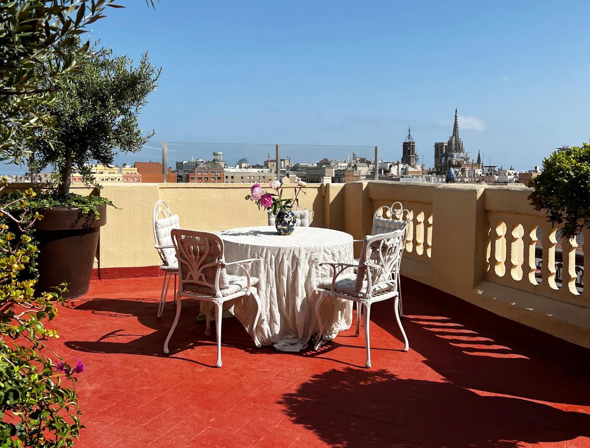 Sunny Penthouse With Sea View Apartamento *