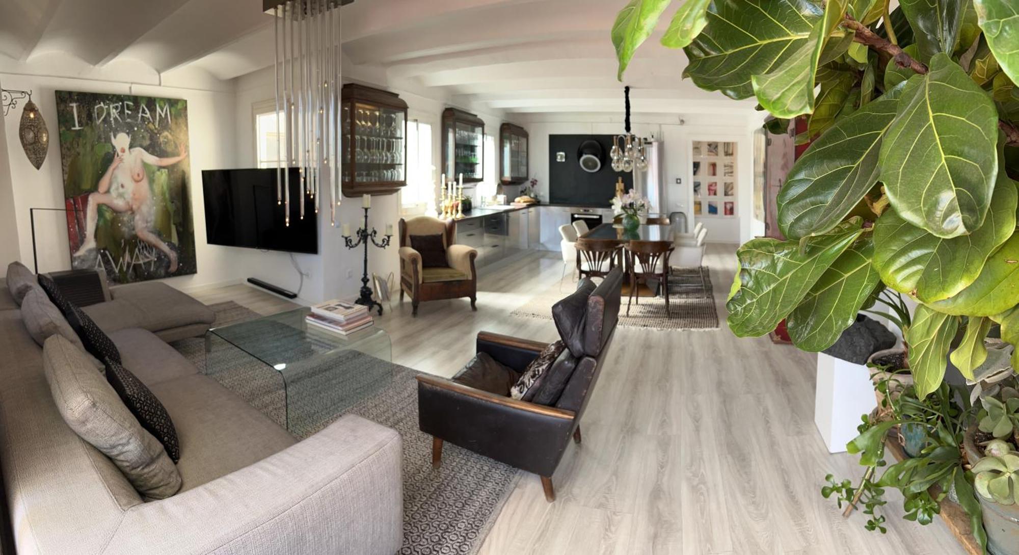 Sunny Penthouse With Sea View Barcelona