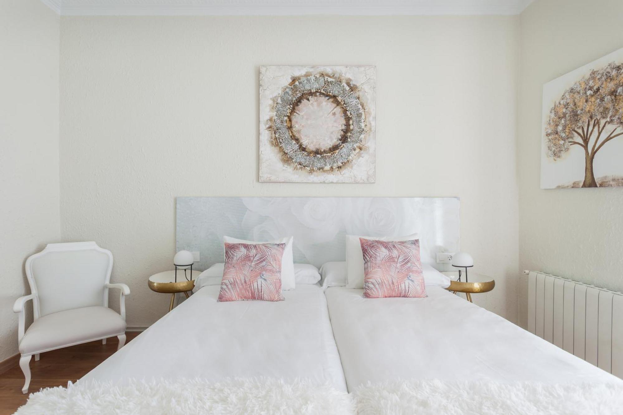 Apartment Art House Fira Apartments Barcelona