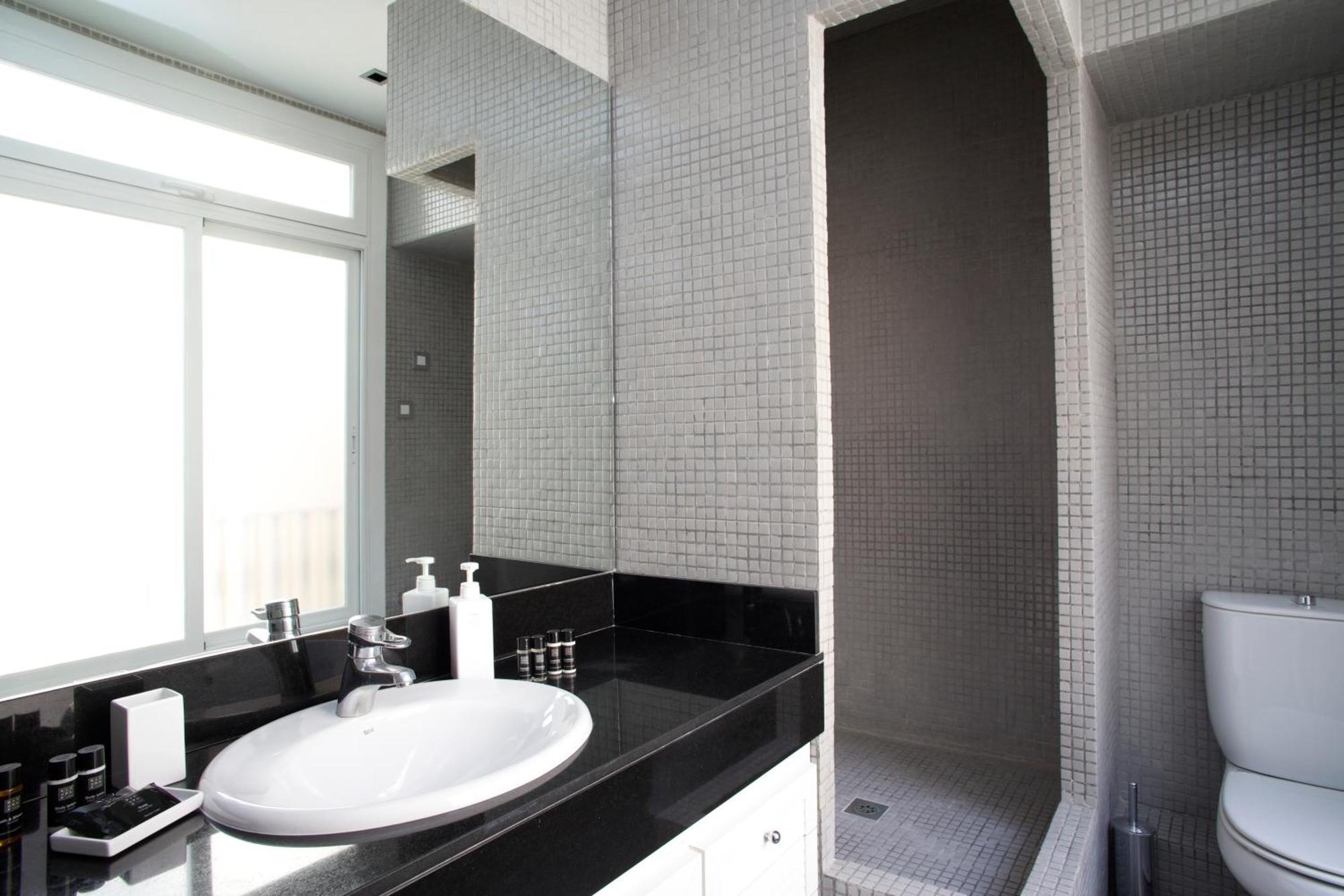 Apartment The Claris Suites II *