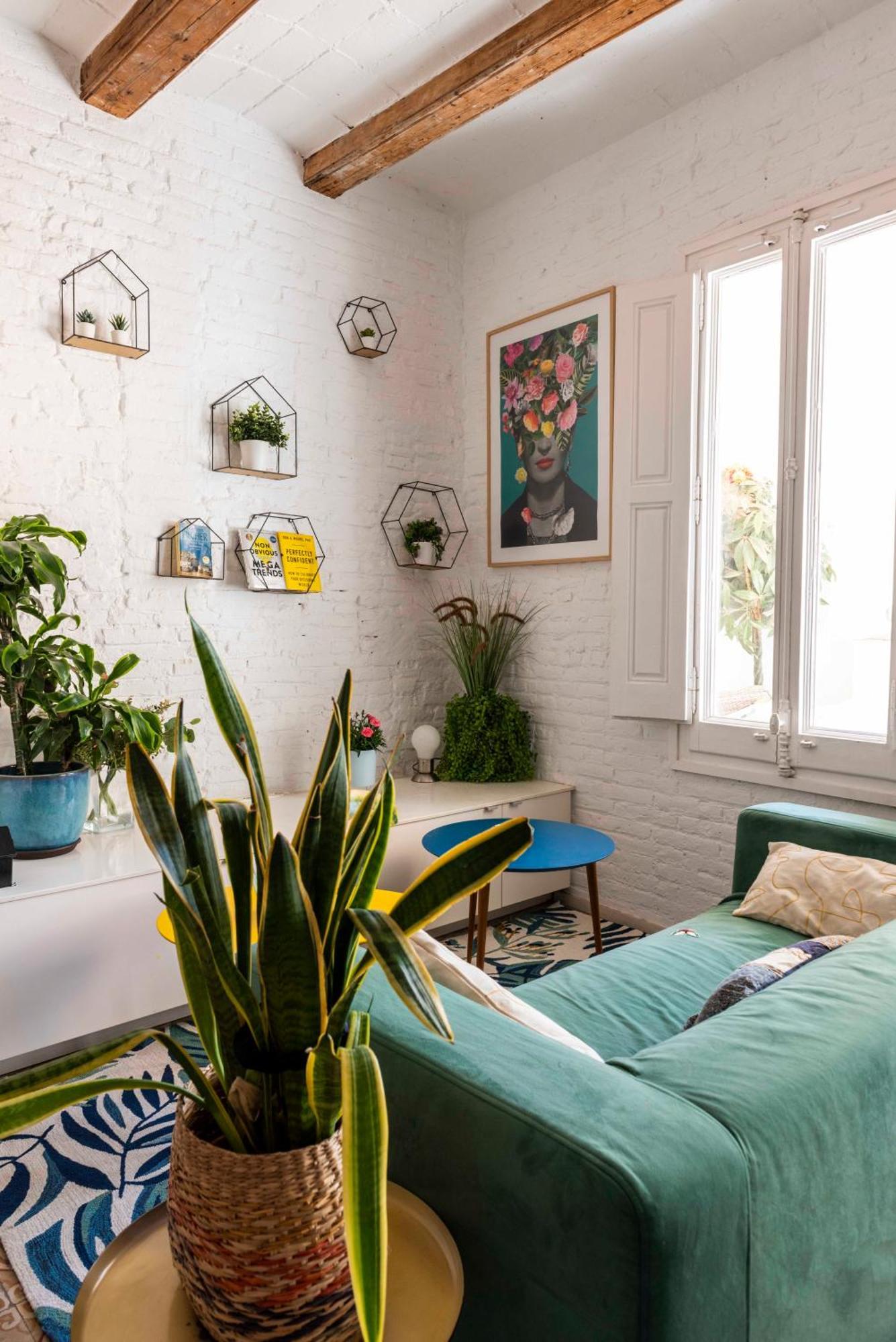 Apartamento Enchanting 2 Bedroom Flat With Terrace Near Placa Espanya *