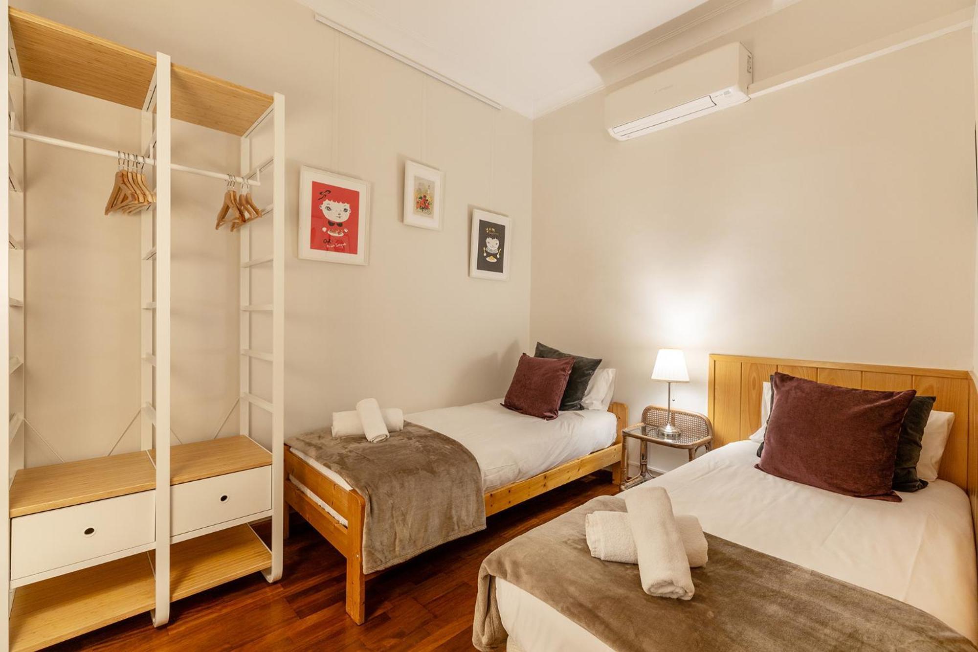 Large & Beautiful 4min From Passeig De Gracia