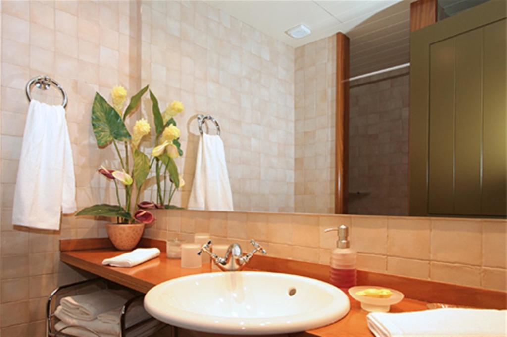 Friendly Rentals Dali Barcelona