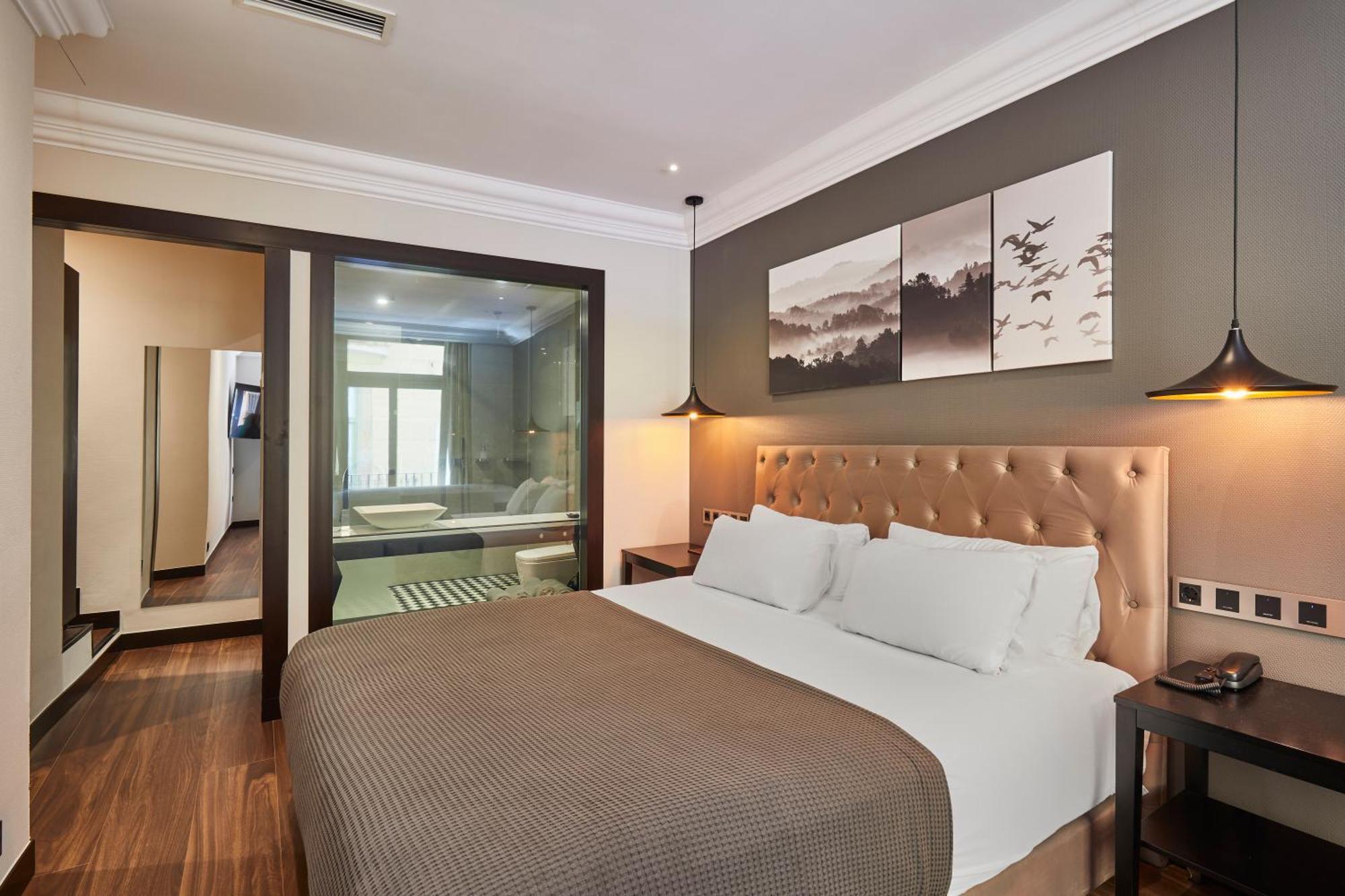 Hotel Cortes Rambla 3*