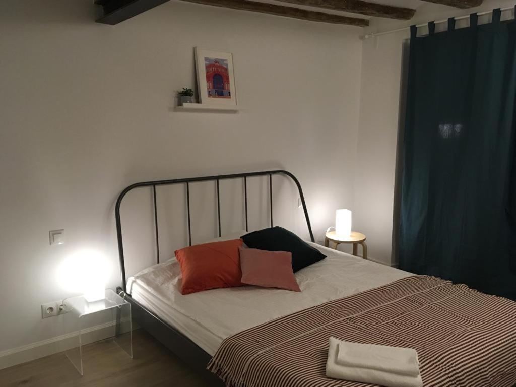Rambla Old 00 Apartment *