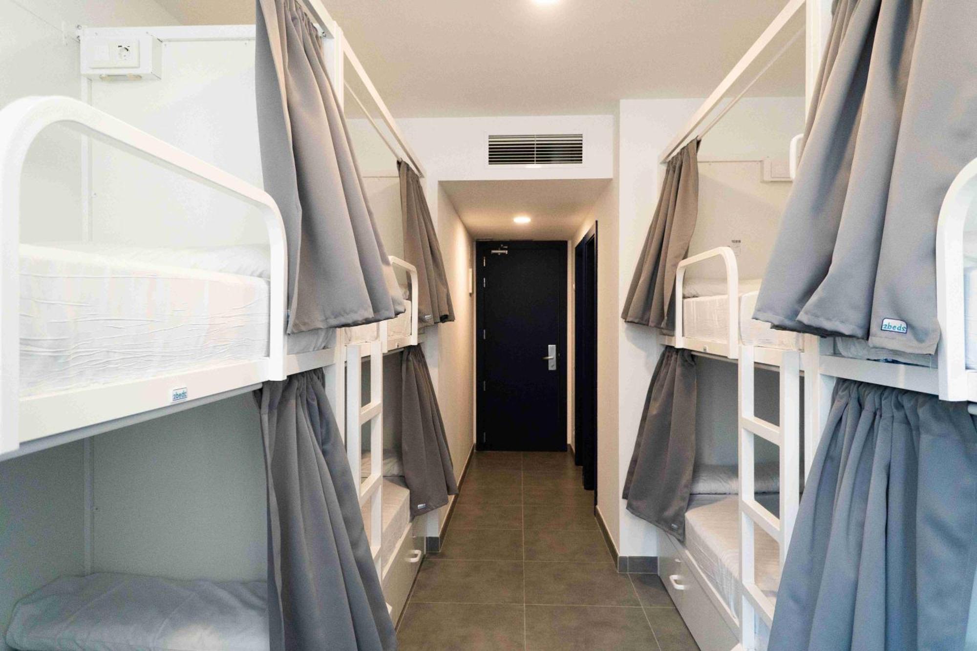 Sea Hostel *