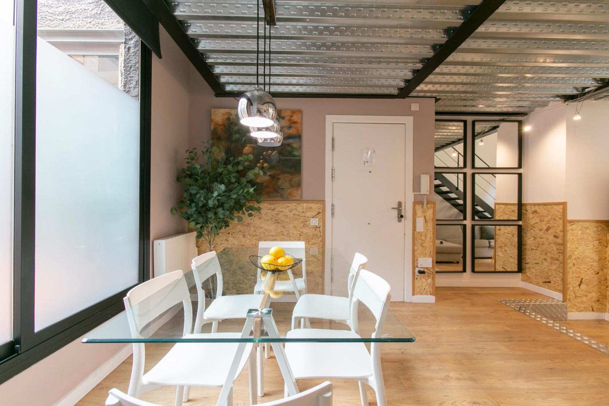 Chic And Modern In Gracia * Barcelona