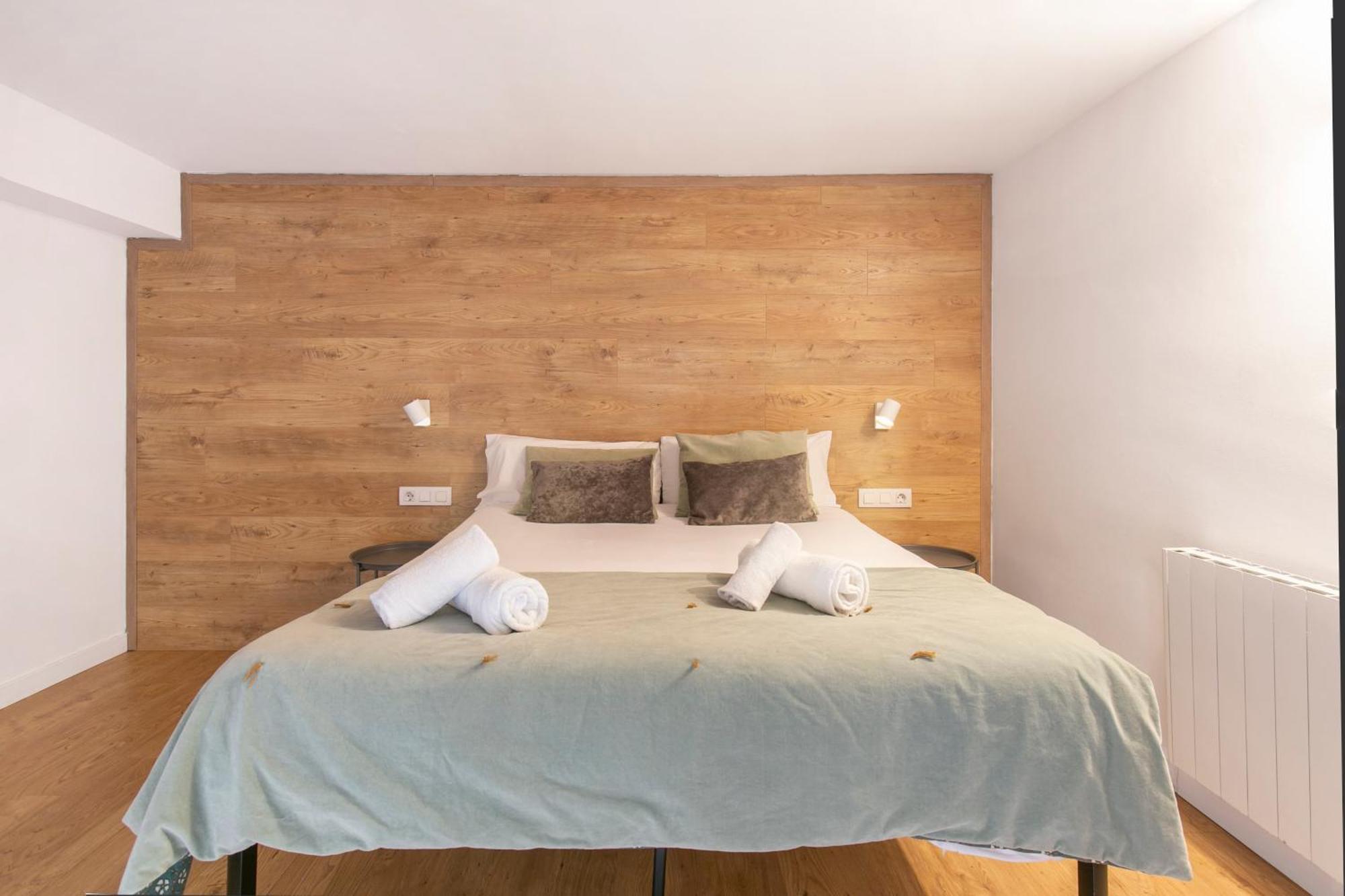 Chic And Modern In Gracia Apartamento