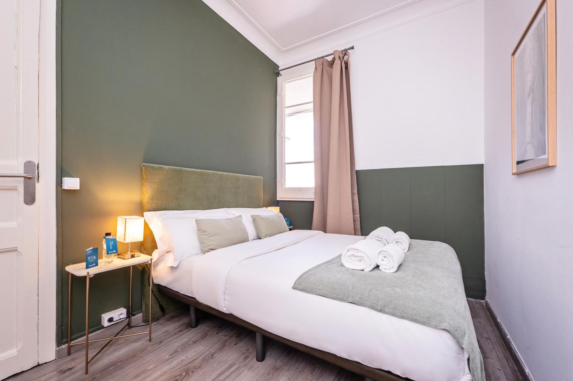 Apartamento Rocafort In Eixample