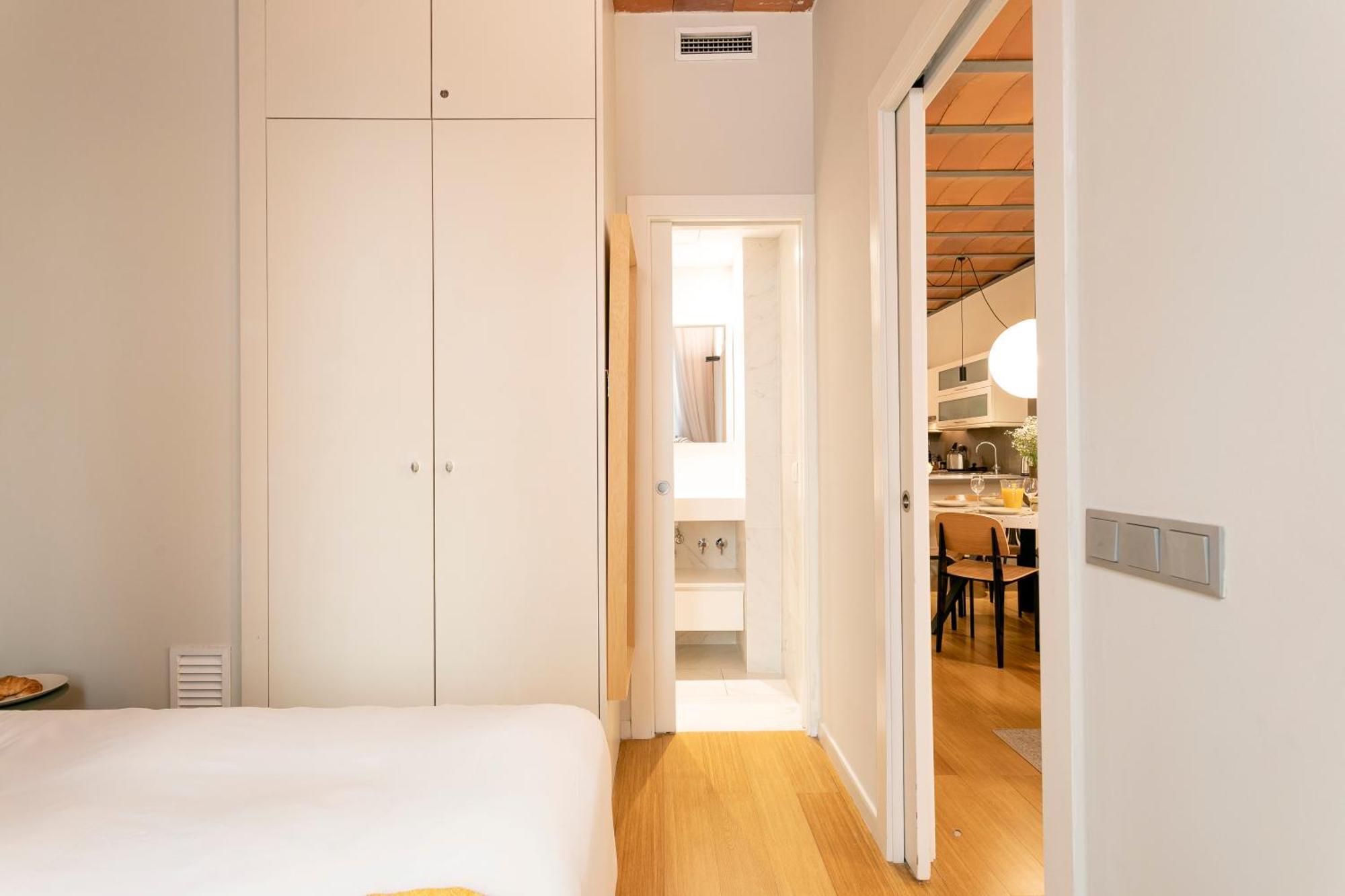 Aspasios Ramblas Apartment