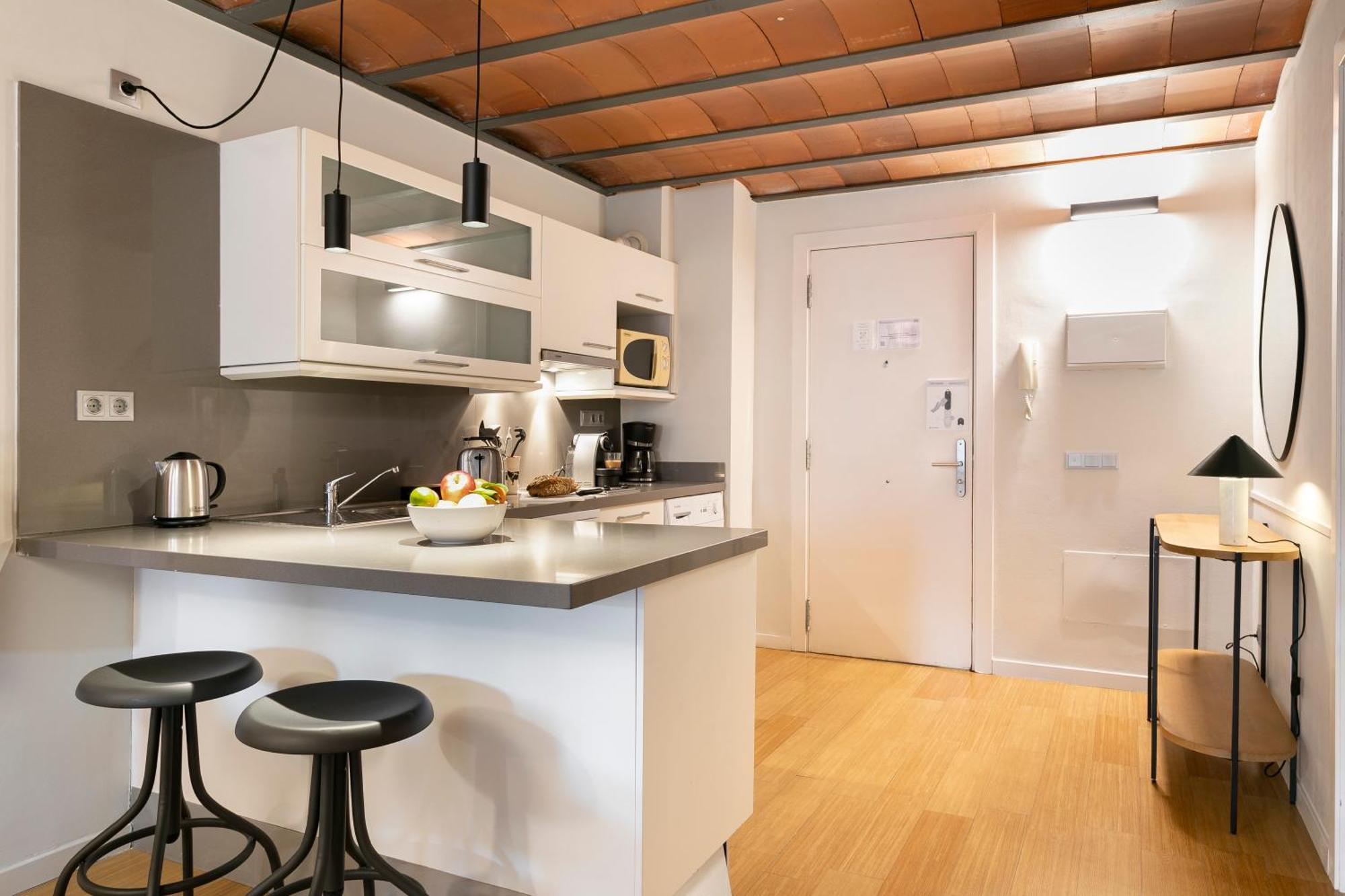 Aspasios Ramblas Apartment