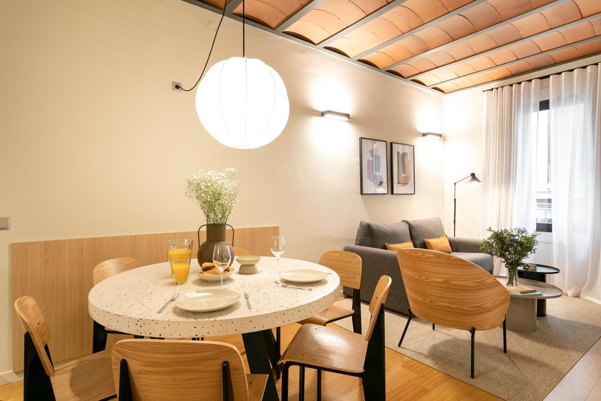 Apartment Aspasios Ramblas Barcelona