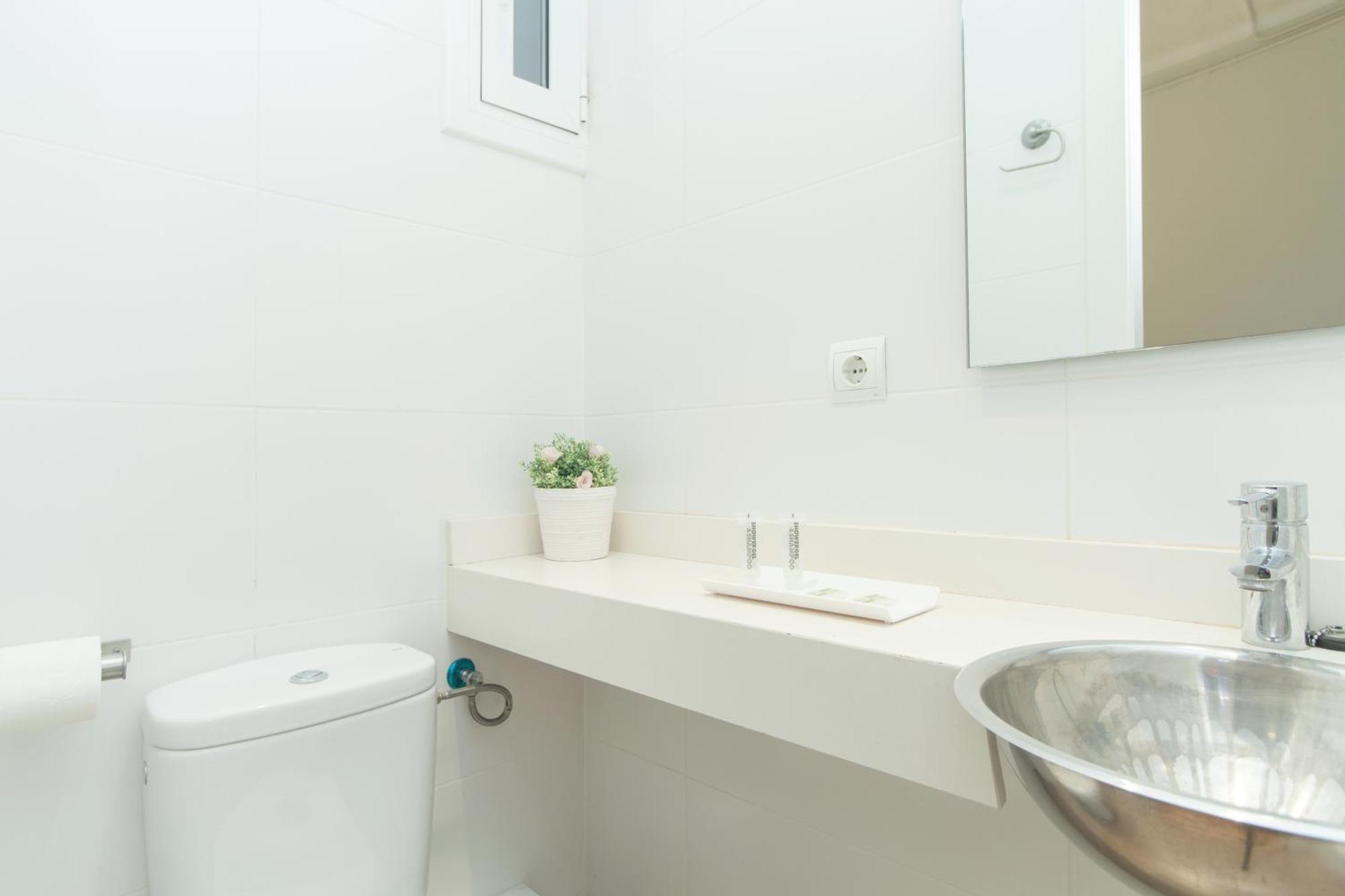 Housalia Sagrada Familia Apartment