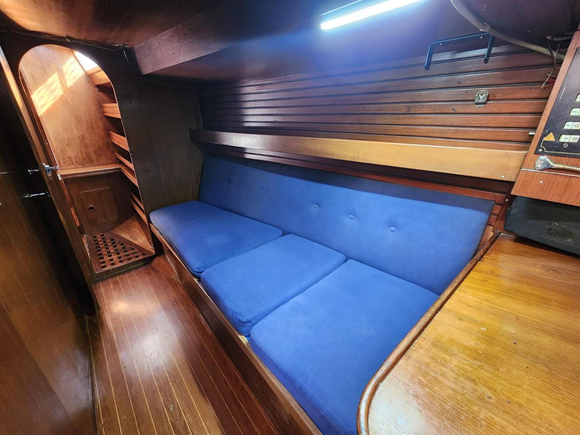 Over The Sea Botel