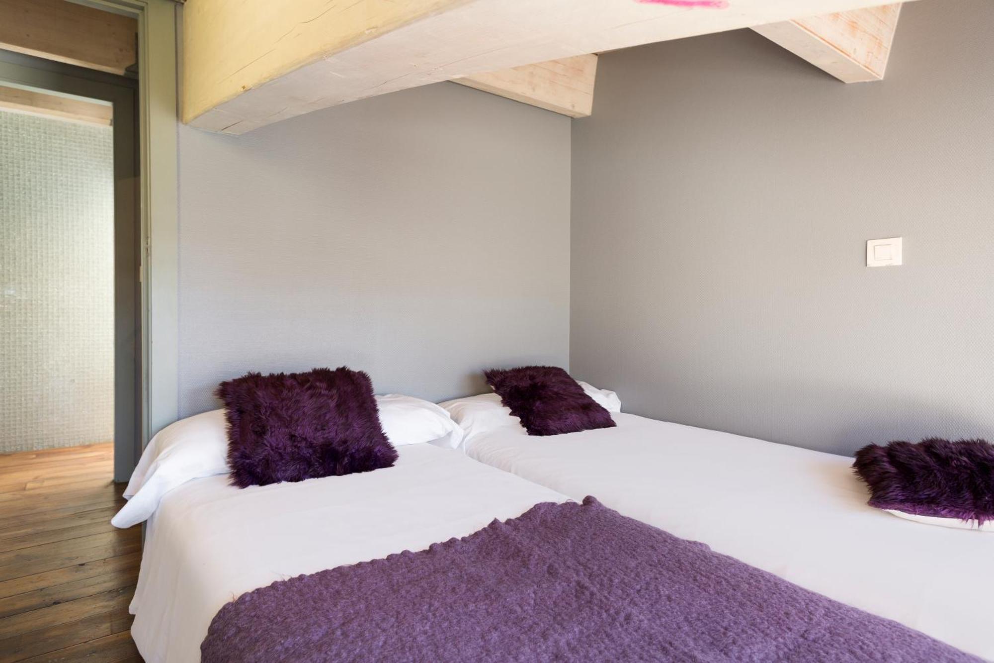 My Space Emirates - Spacious Near The Center * Barcelona
