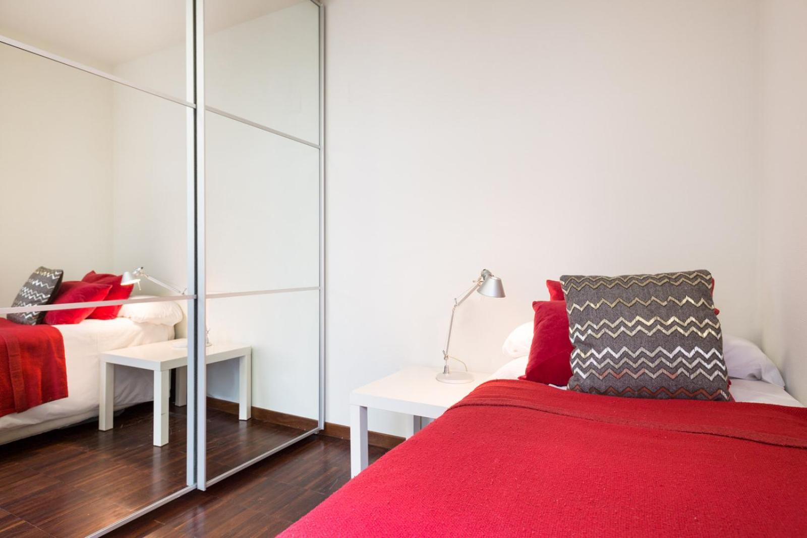 My Space Emirates - Executive With Private Balcony Apartamento Barcelona
