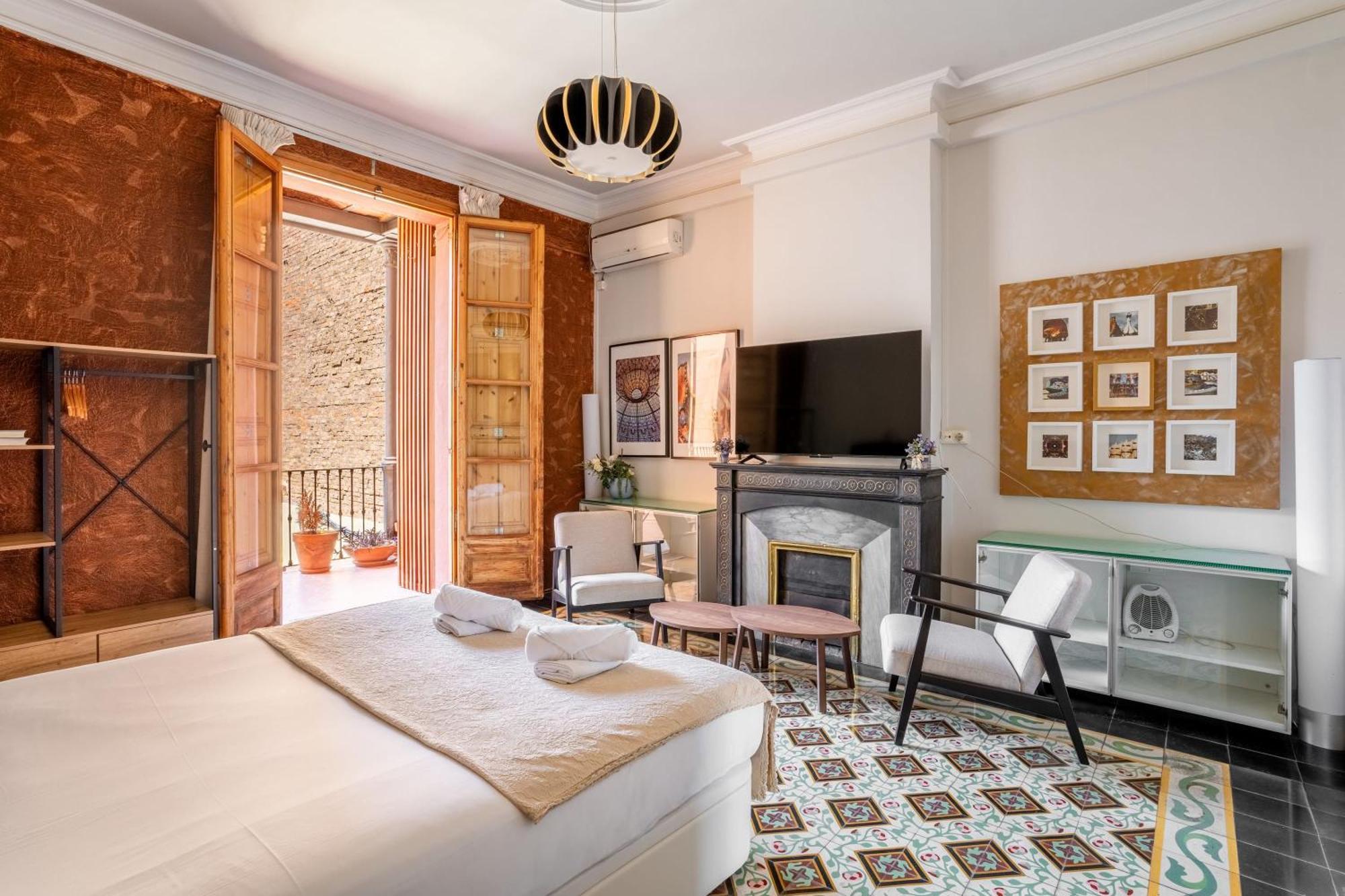 Paseo De Gracia Catalan 4bd With Private Terrace Apartment