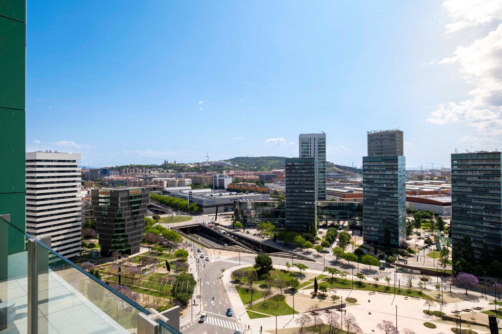 Apartamento Duplex Fira Bcn And 15' From Bcn Center With Pool *