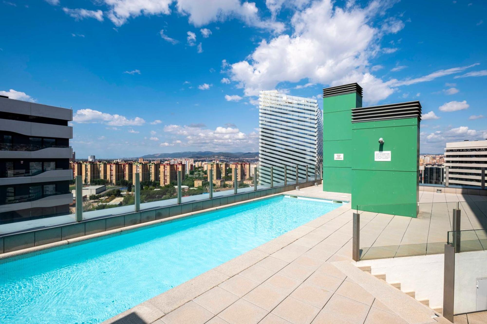 Duplex Fira Bcn And 15' From Bcn Center With Pool Apartamento