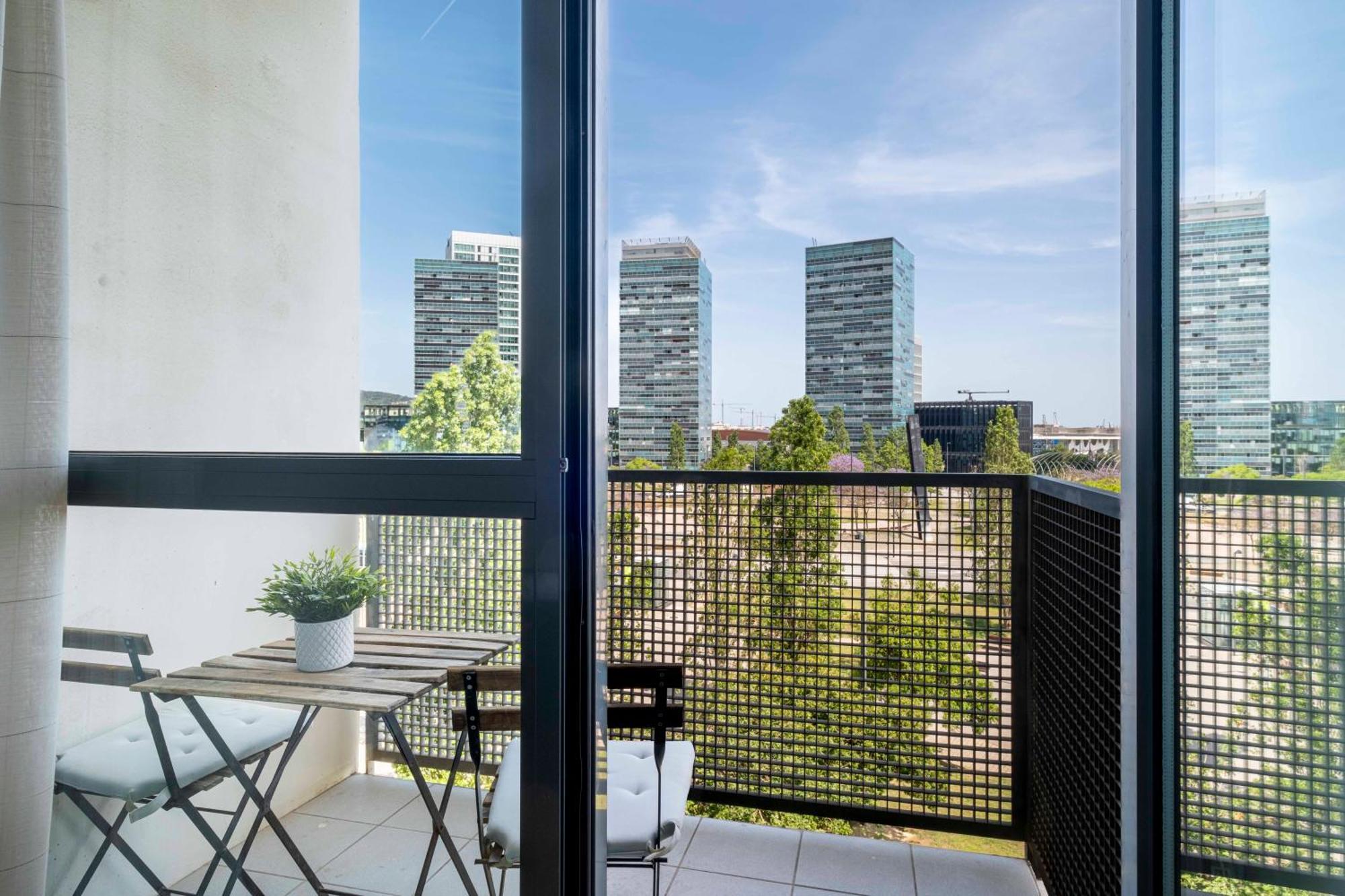 Apartamento Duplex Fira Bcn And 15' From Bcn Center With Pool *