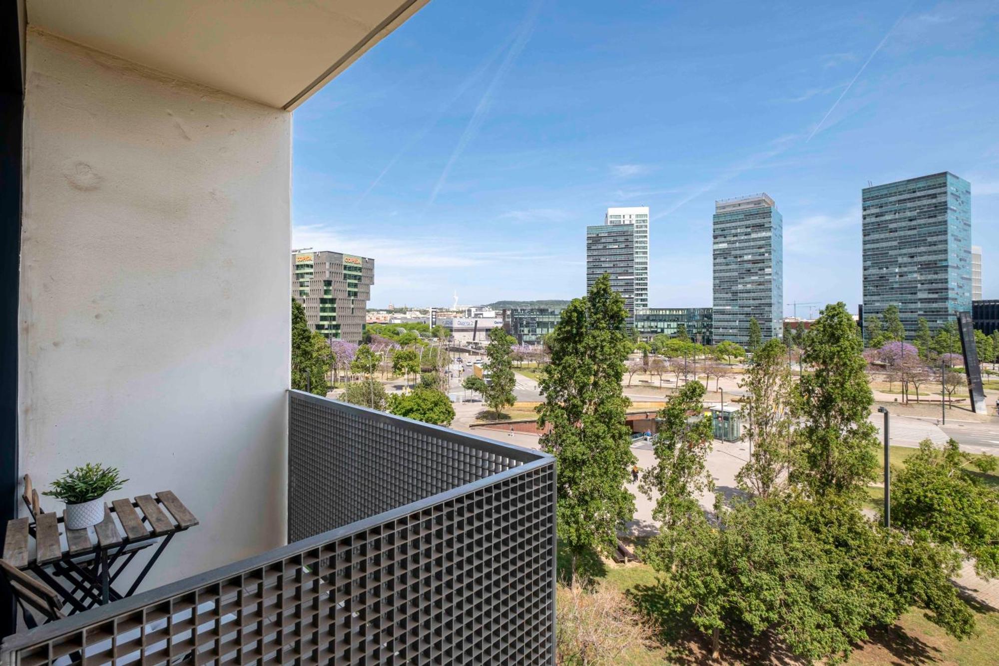 Duplex Fira Bcn And 15' From Bcn Center With Pool Barcelona