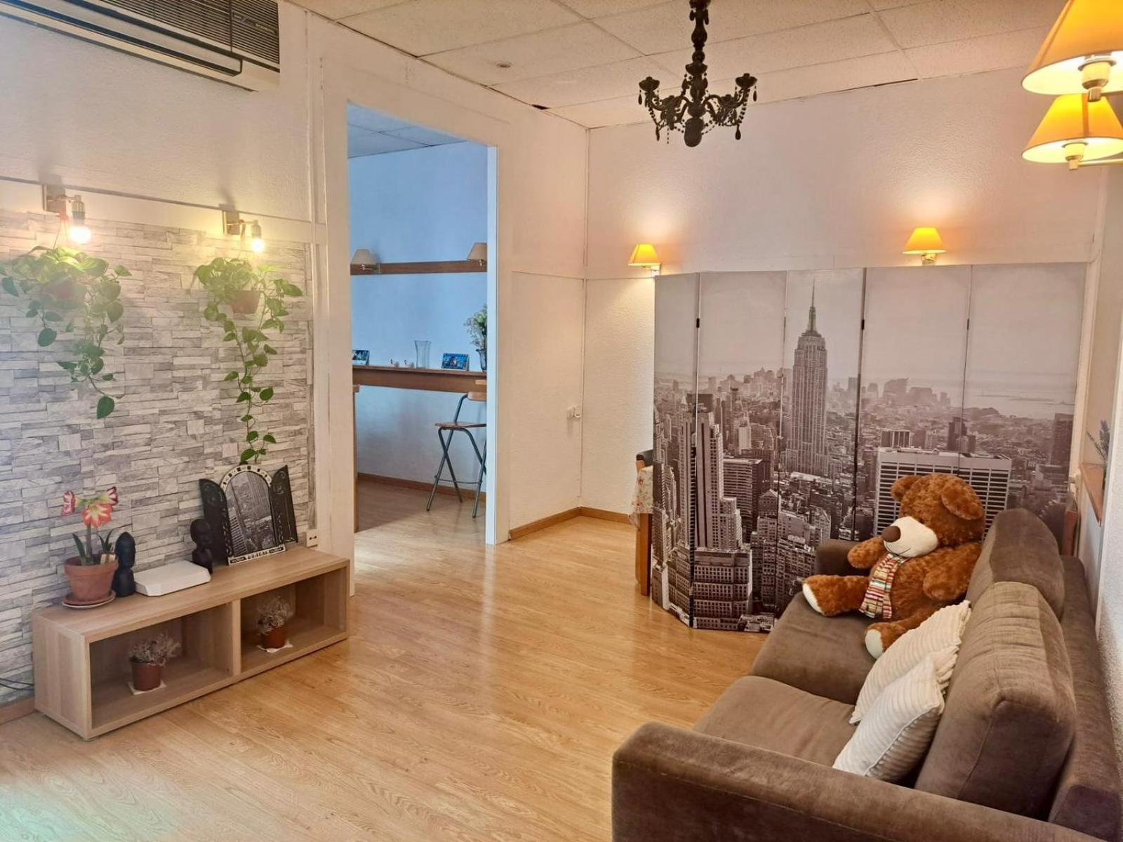 Habitación en casa particular Privada En La Rambla De Cataluna Barcelona